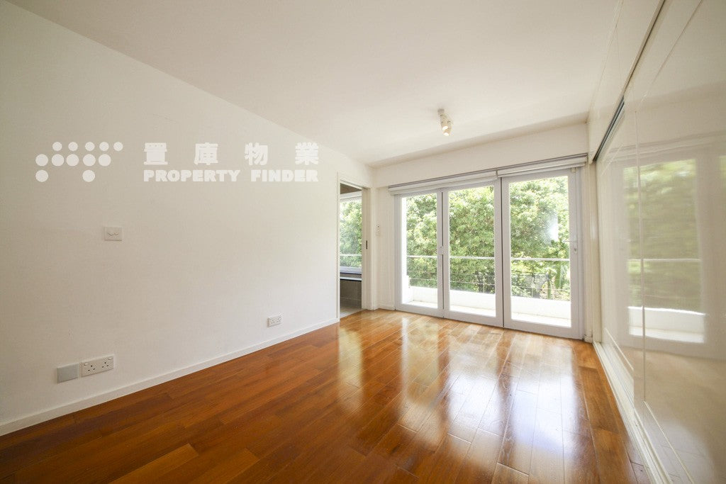 Nice Lower Duplex 下覆靚裝