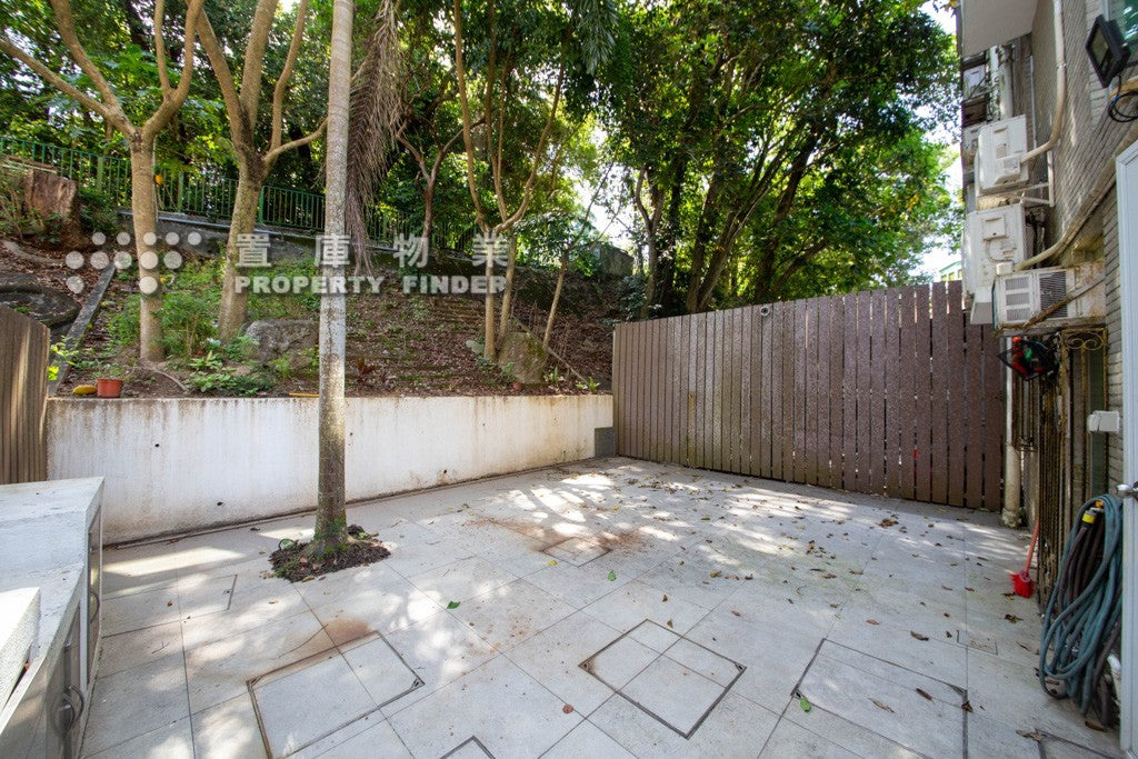 Sai Kung Sea Side 西貢海邊屋