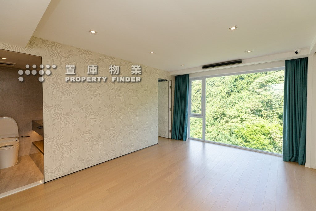Lobster Bay 大坑口