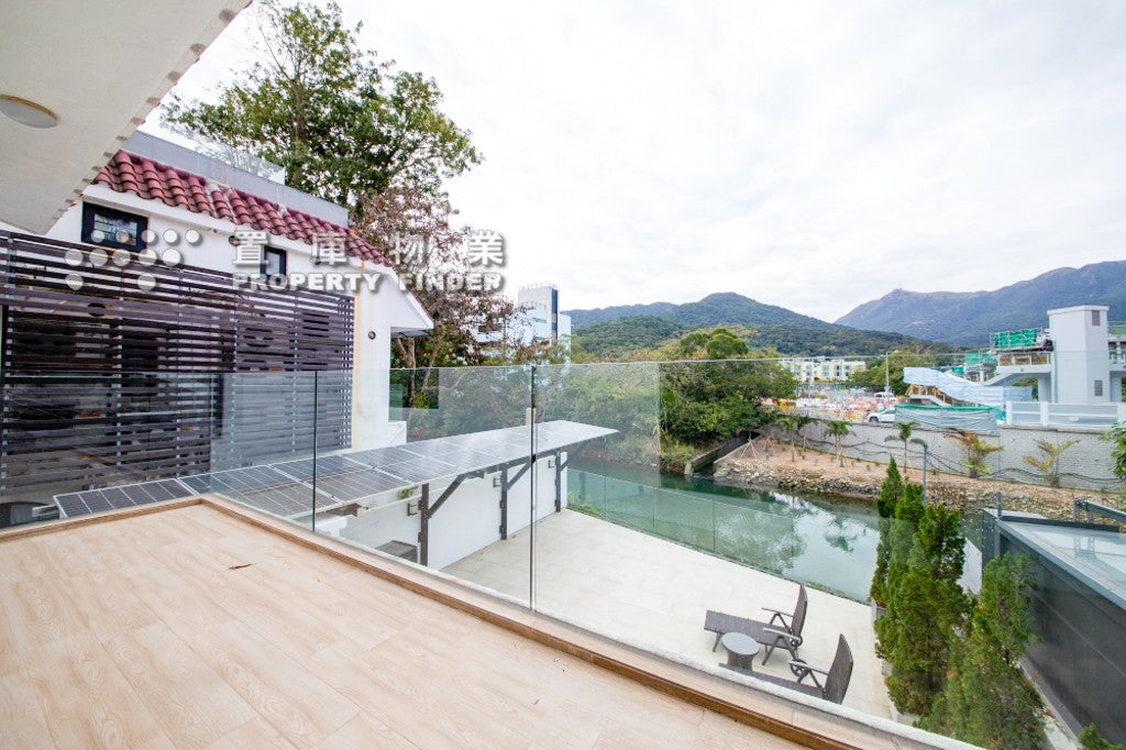 Resort Style 西貢頭段