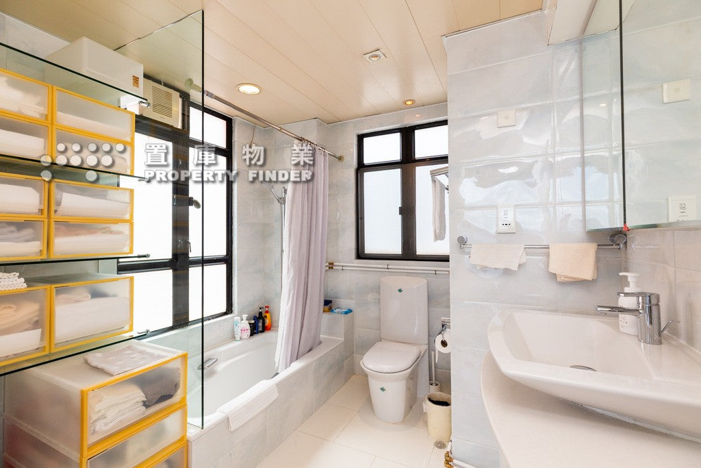 Luxury Silverstrand Beachfront Villa 銀灣海灘別墅