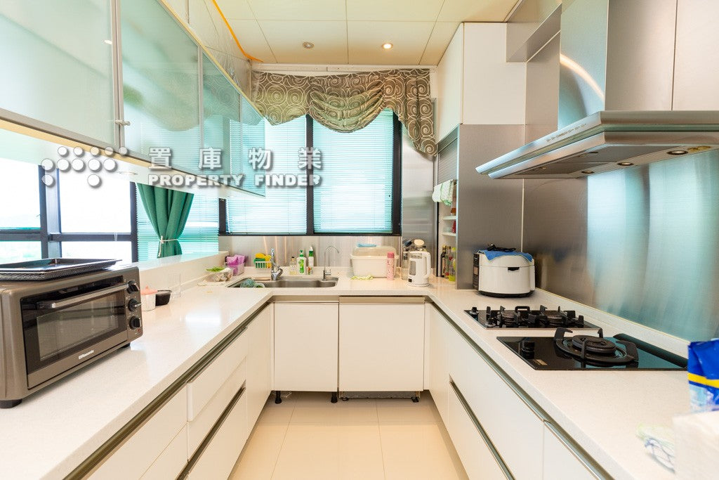Luxury Silverstrand Beachfront Villa 銀灣海灘別墅