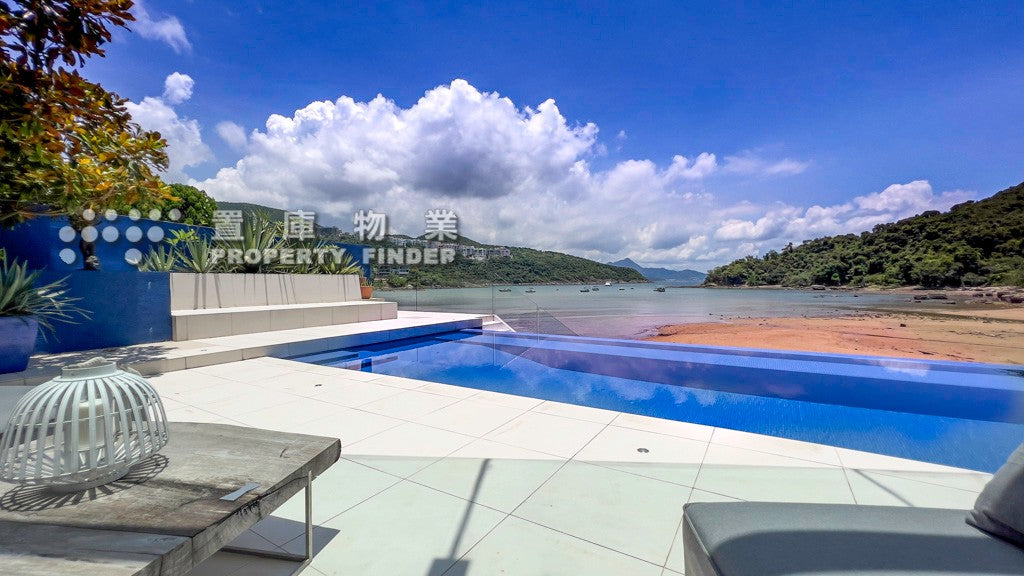 Lobster Bay 龍蝦灣