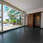 Unique Single house 慶徑石