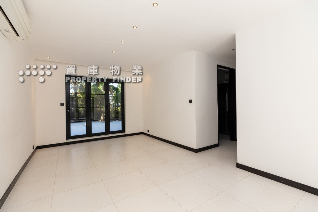 Privacy & detached 獨立屋