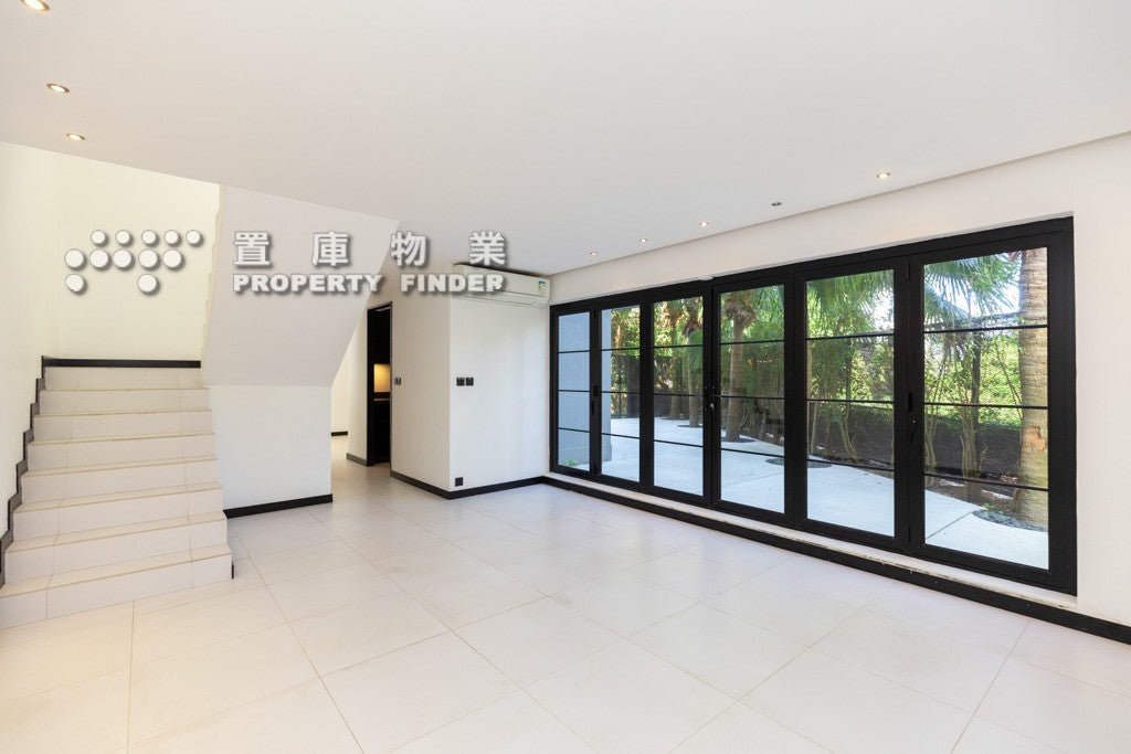 Privacy & detached 獨立屋