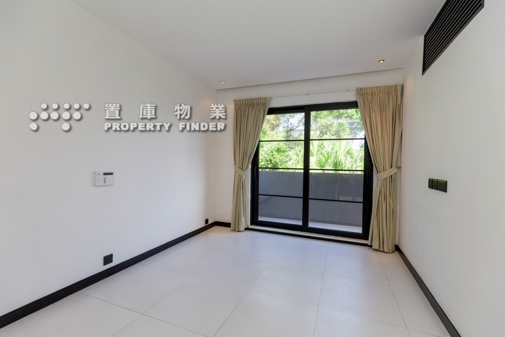 Privacy & detached 獨立屋