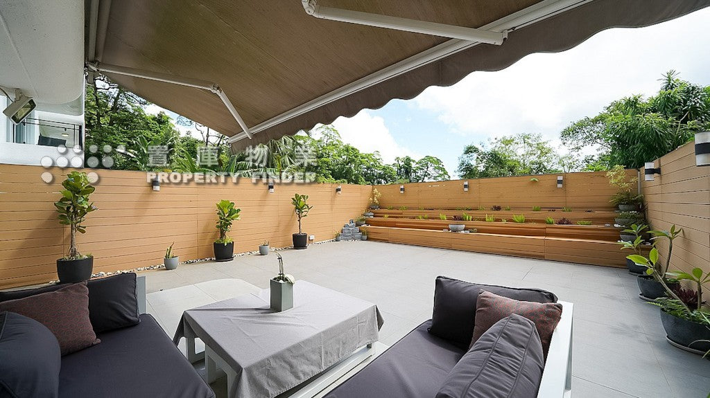 Little Compound 柏濤軒