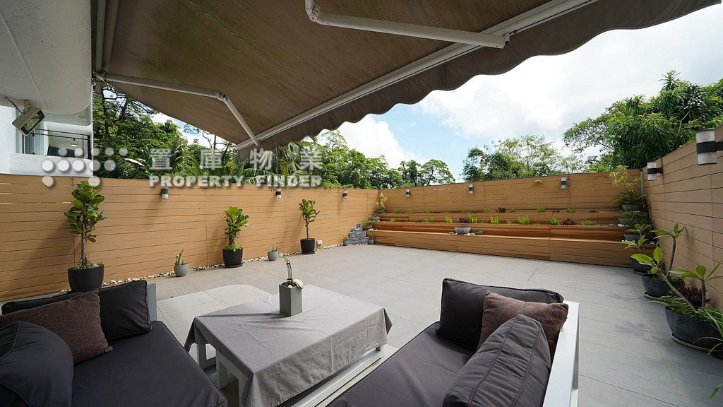 Little Compound 柏濤軒