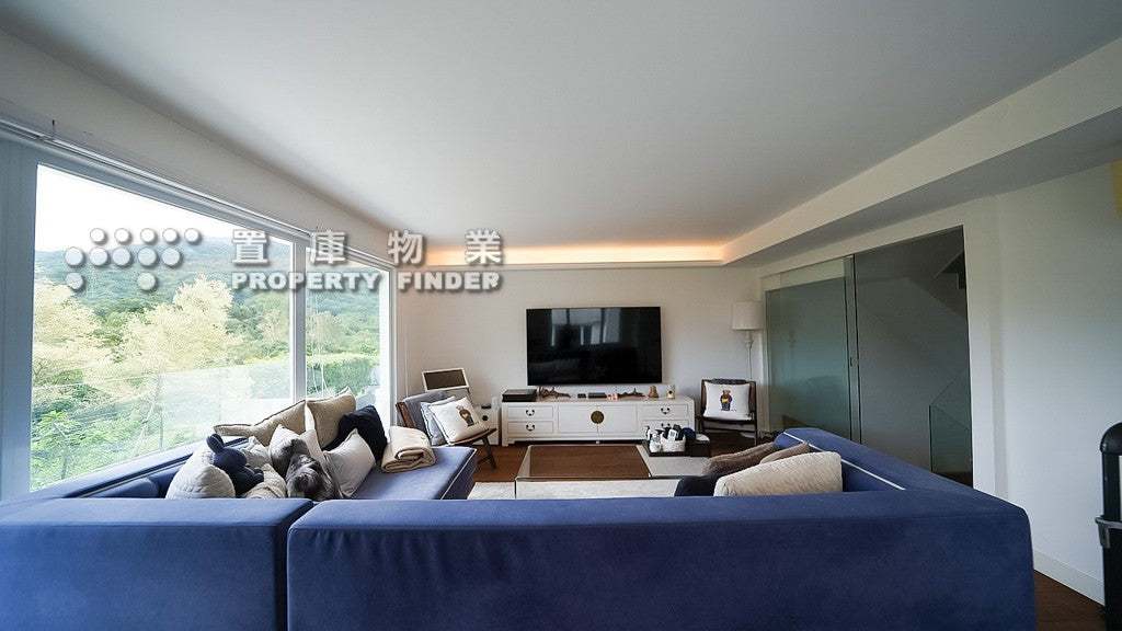 Little Compound 柏濤軒