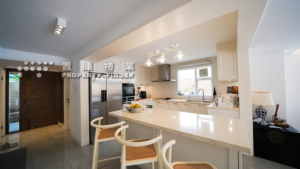 Little Compound 柏濤軒