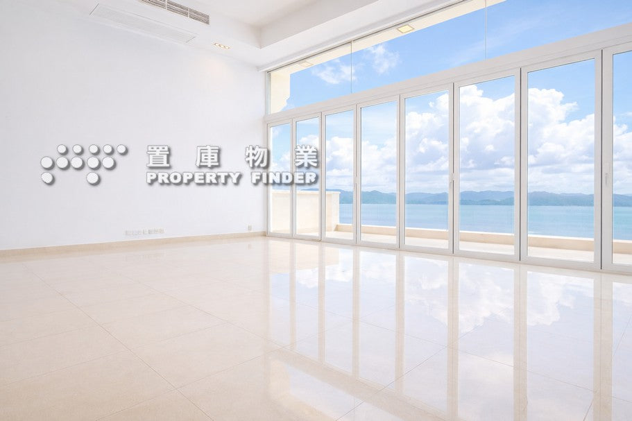 Silverstrand 銀線灣