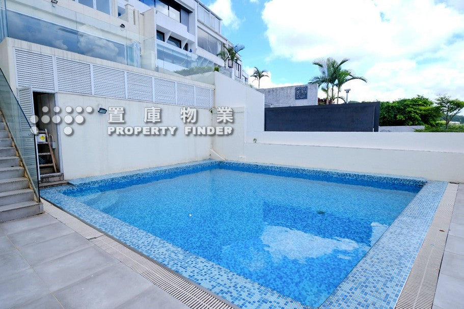 Silverstrand 銀線灣