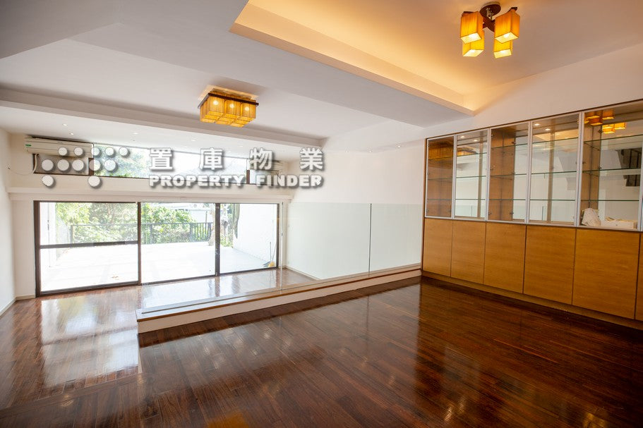 Sea Breeze Villa 海嵐居