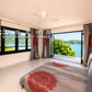 Waterfront house  海邊屋