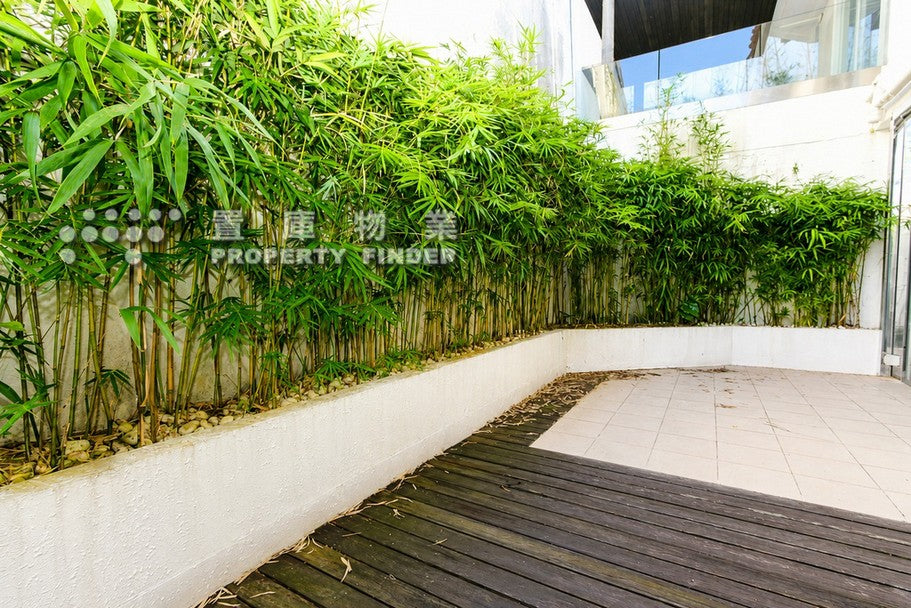 Silverstrand 銀線灣