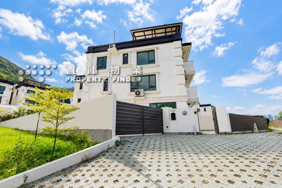 企嶺下老圍 Waterfront House